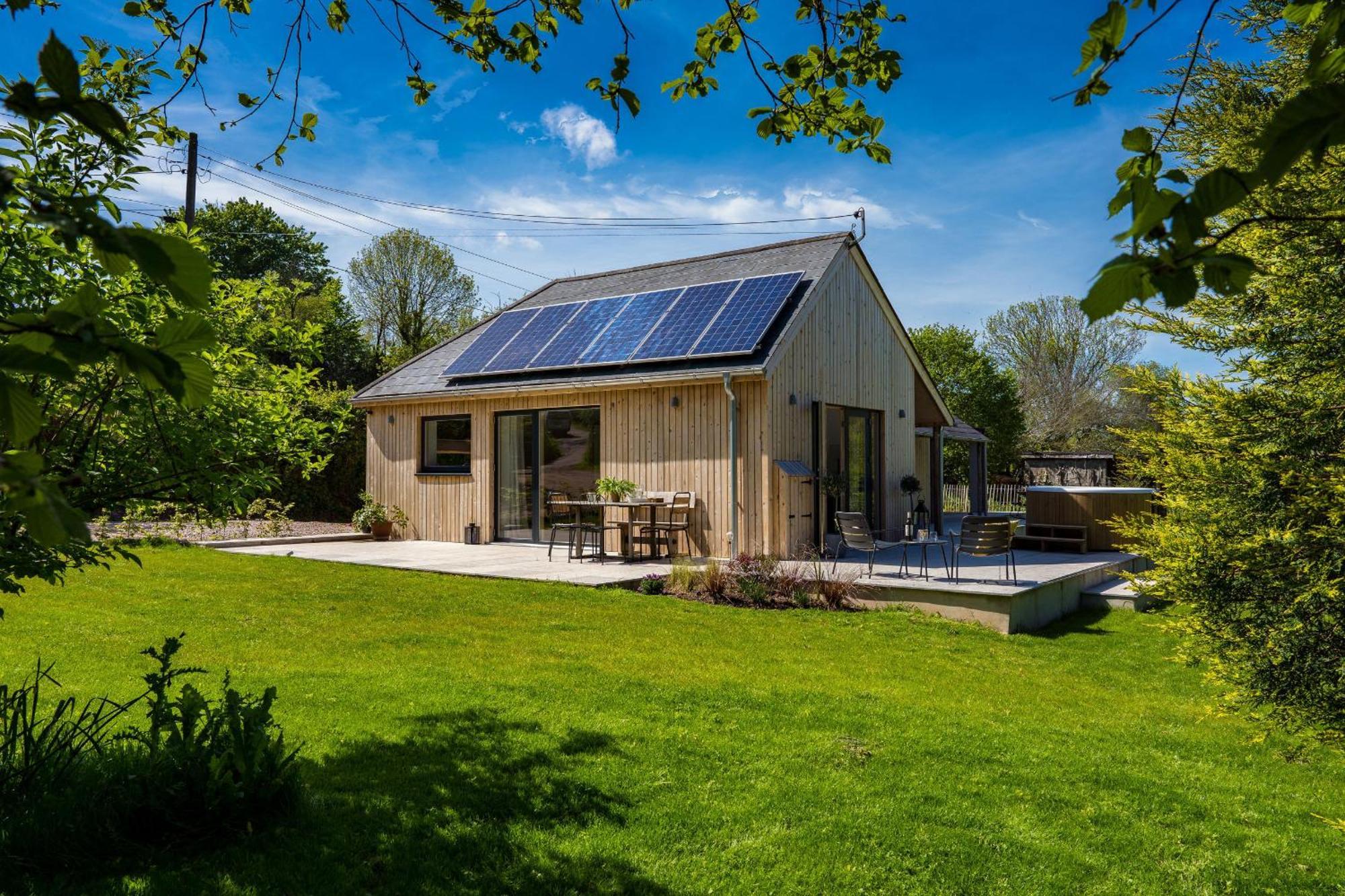 Sunnybrook - A Luxurious Carbon Neutral House Close To Beach, شالدون المظهر الخارجي الصورة